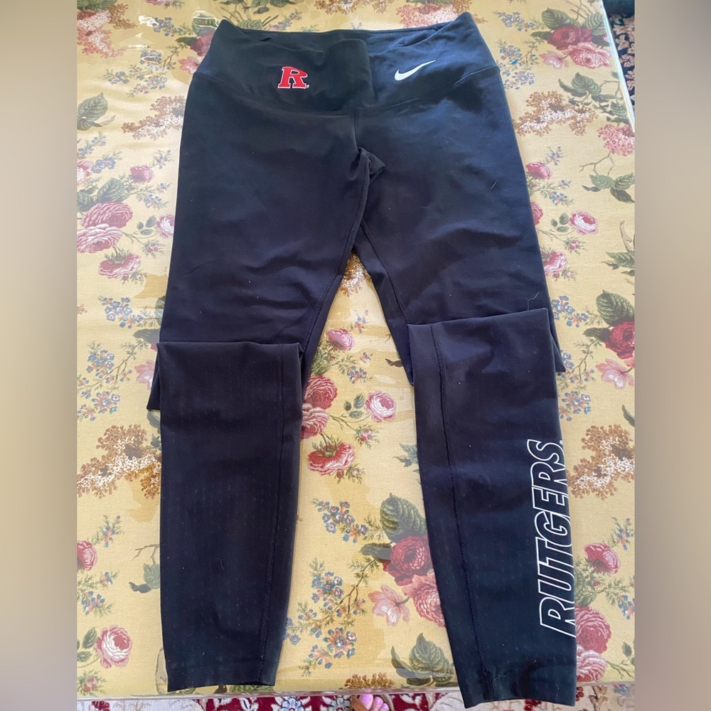 Rutgers Nike leggings